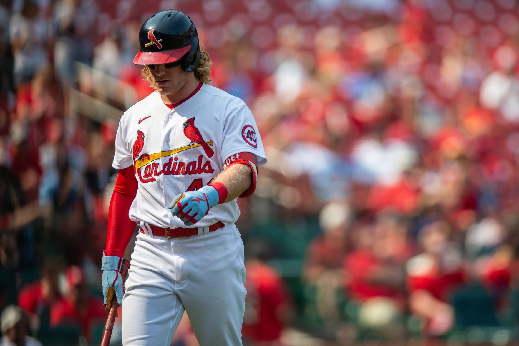 Cardinals take on Reds